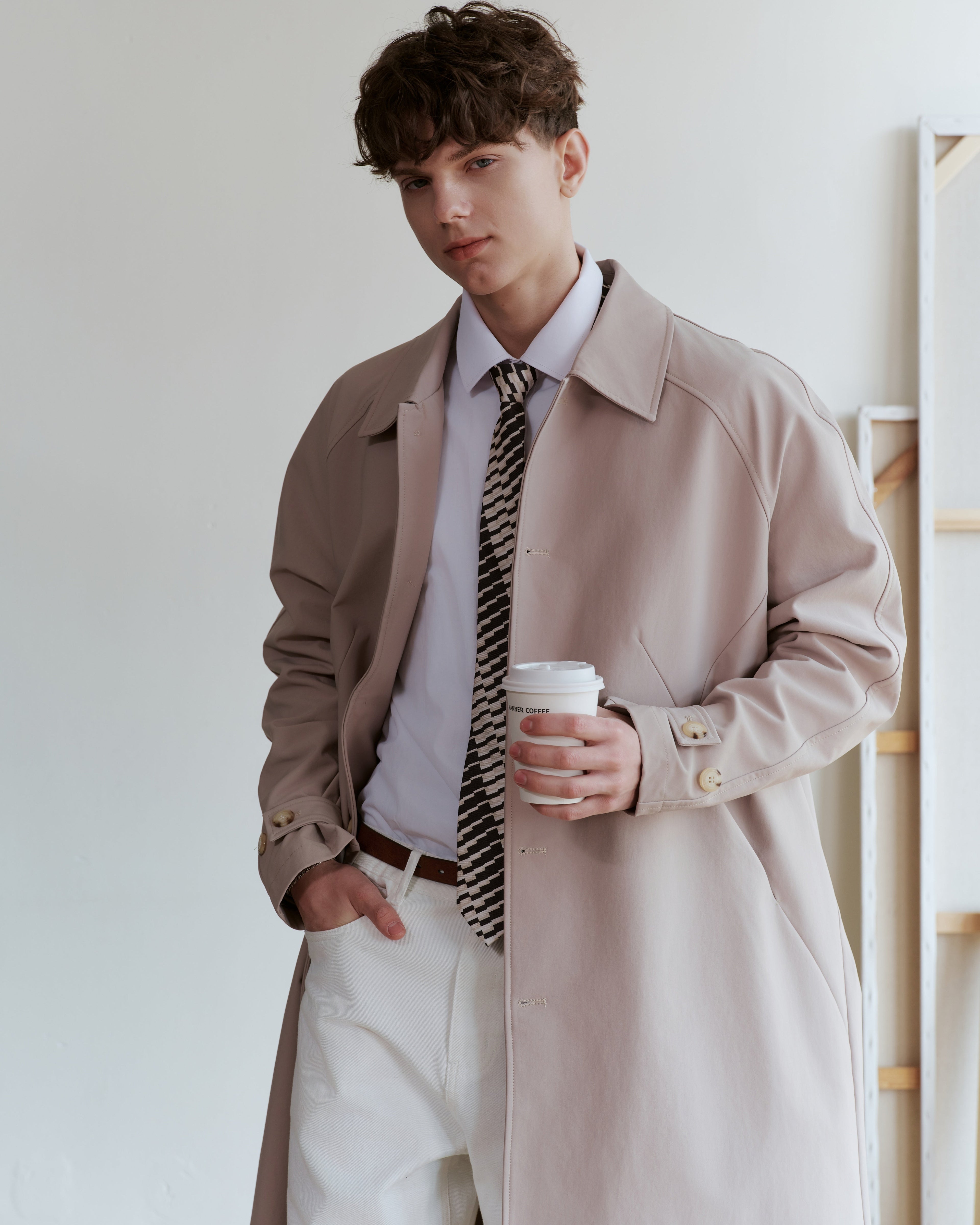 Crescendo Printed Silk Tie - Black & Beige