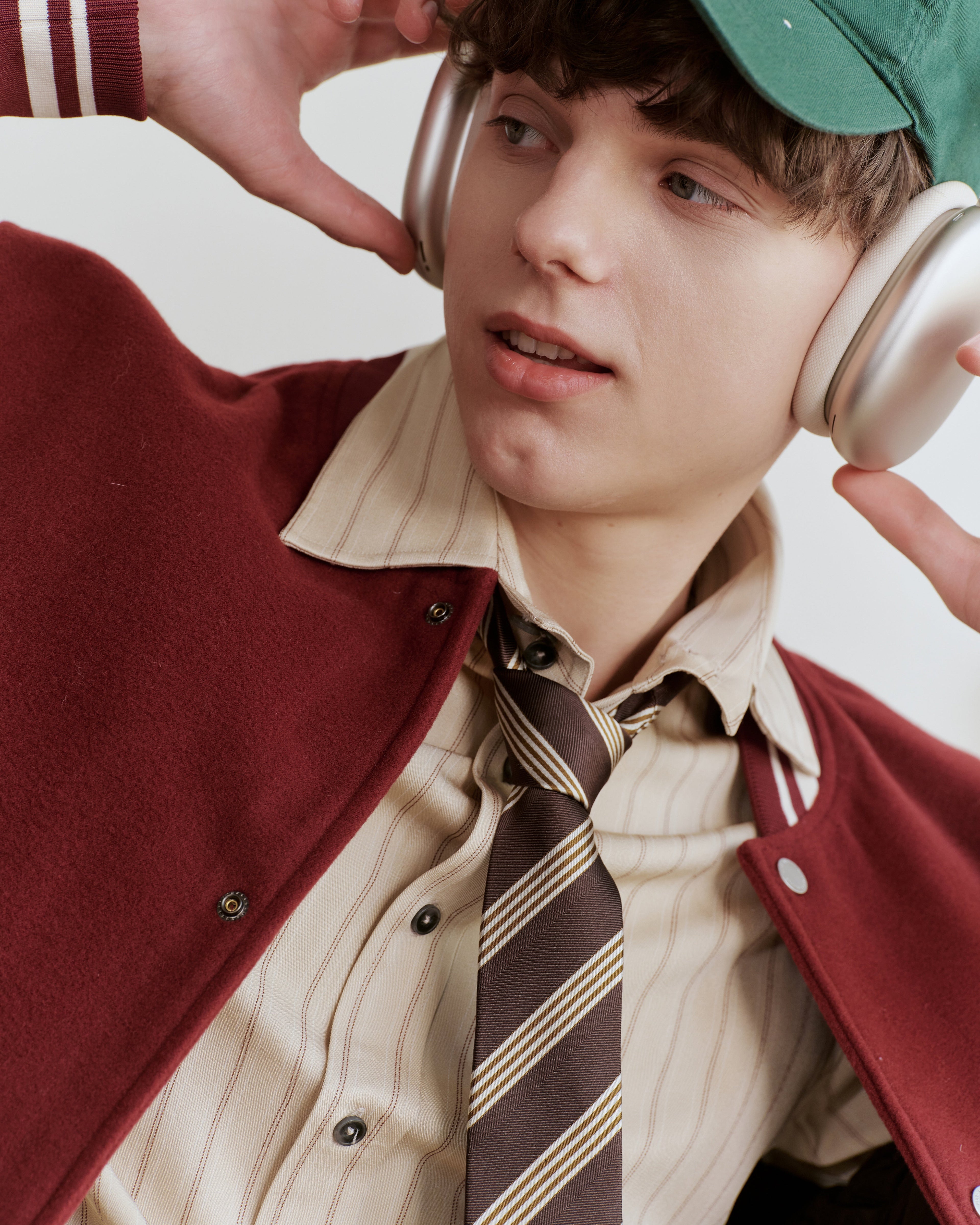 Chalk Striped Silk Jacquard Tie - Chestnut