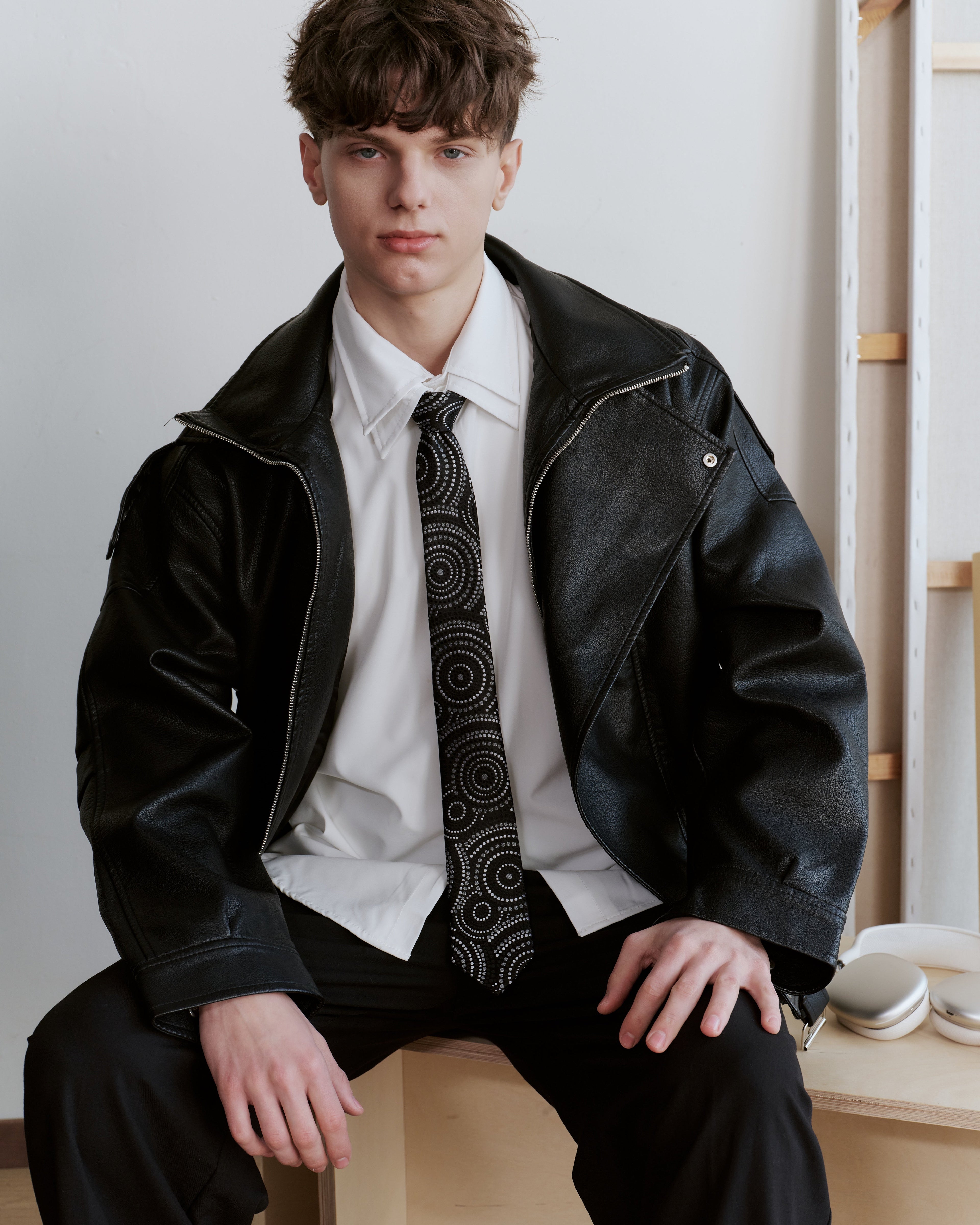 Halo Dots Silk Jacquard Tie - Black