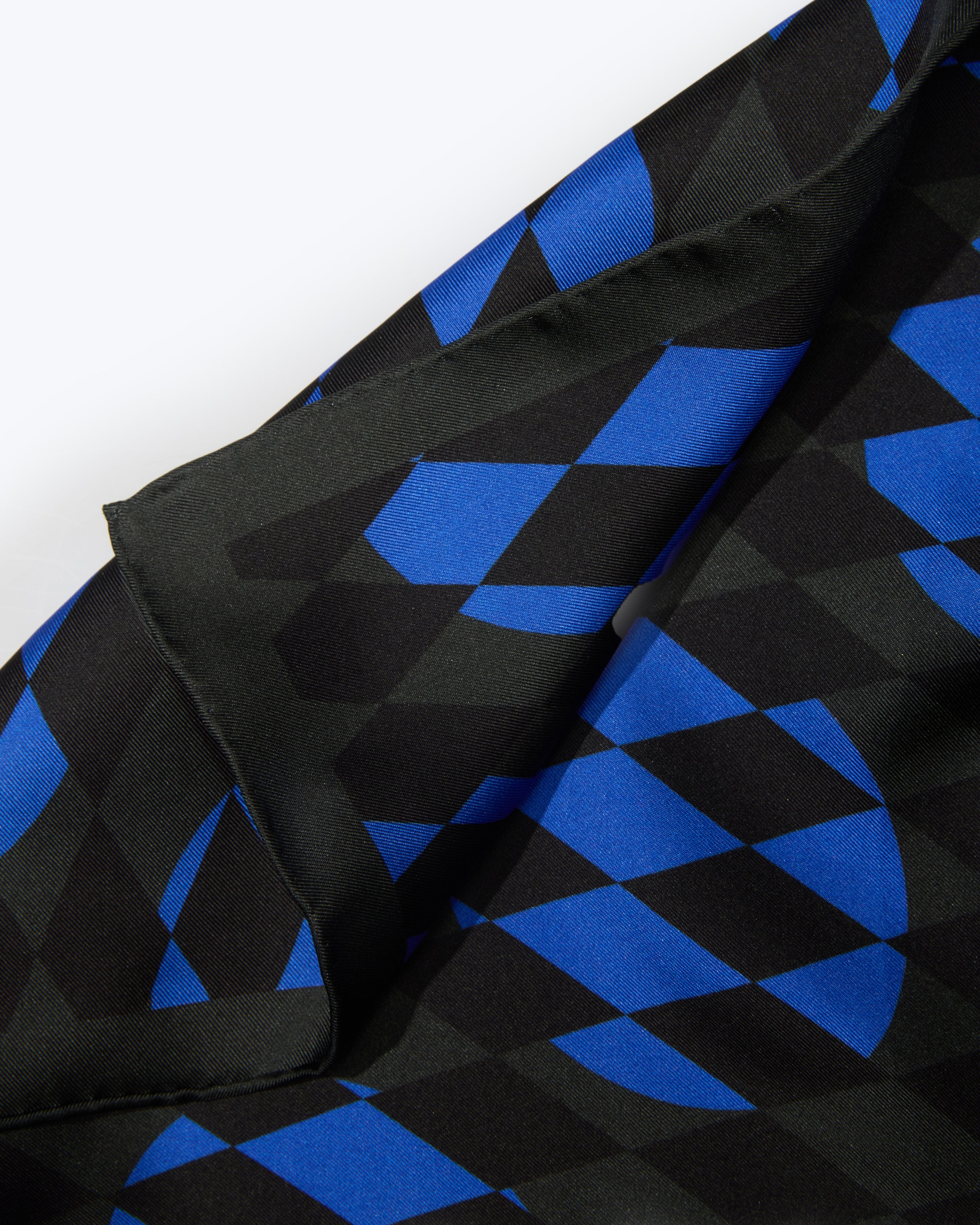 Diamond Silk Bandana - Black & Blue